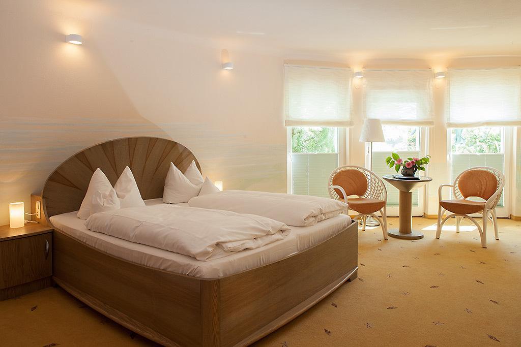 Hotel Zum Strandlaufer Ahrenshoop Oda fotoğraf