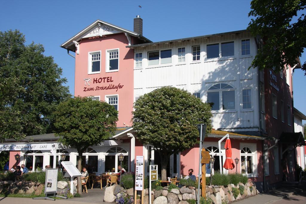 Hotel Zum Strandlaufer Ahrenshoop Dış mekan fotoğraf
