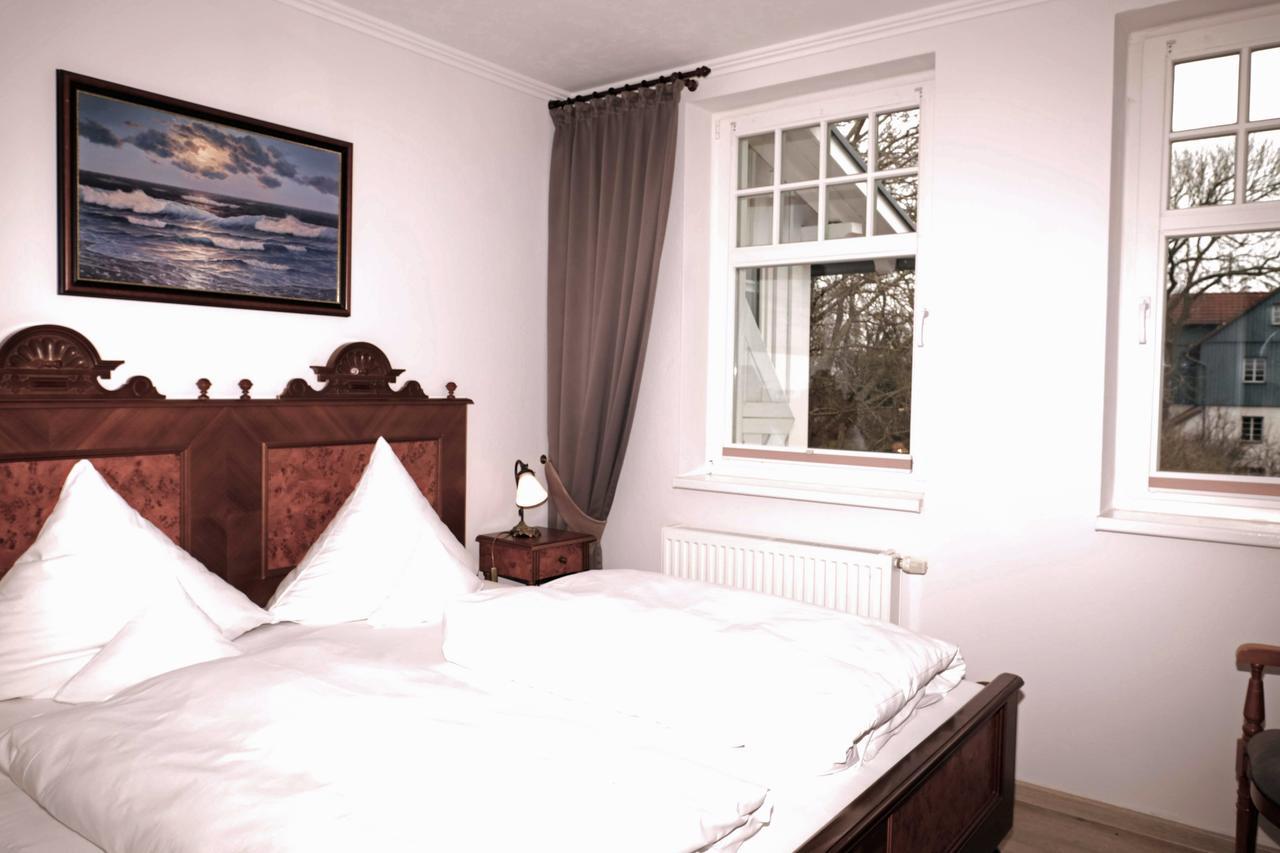 Hotel Zum Strandlaufer Ahrenshoop Dış mekan fotoğraf